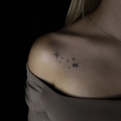 TATUAŻ: mały wzór, wielka precyzja – wykonany przez utalentowanych artystów Vean Tattoo!