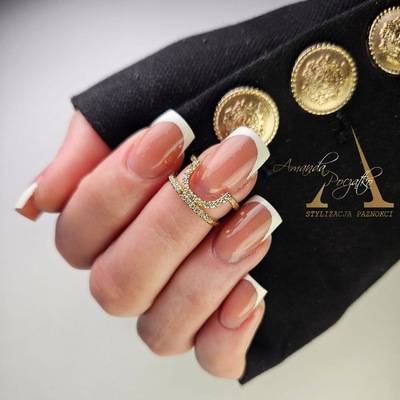 STYLIZACJA PAZNOKCI ŻELEM: trwały, elegancki i perfekcyjny manicure w wykonaniu Amandy Początko — tylko teraz w wyjątkowej promocji!