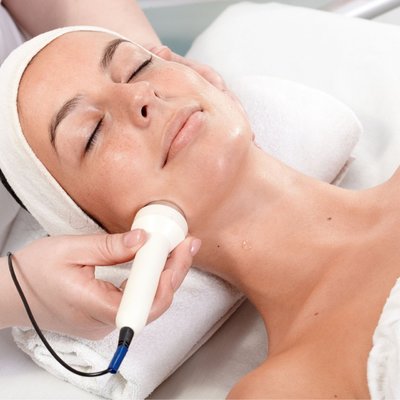 SONOFOREZA Z KWASEM HIALURONOWYM: szybka, intensywna rewitalizacja i nawilżenie skóry w okresie zimowym. Must HAVE na mróz!  